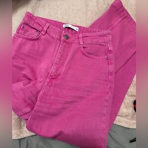 Zara Women's Fuchsia Straight Leg Jeans